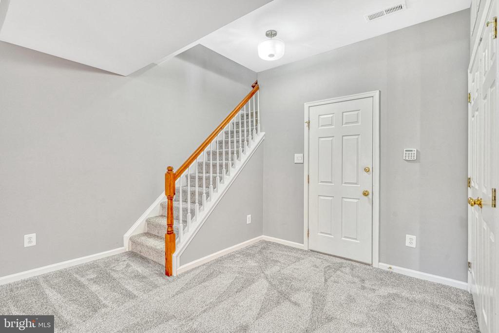 25240 WHIPPOORWILL TER