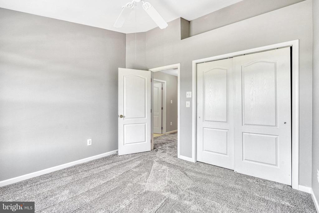 25240 WHIPPOORWILL TER