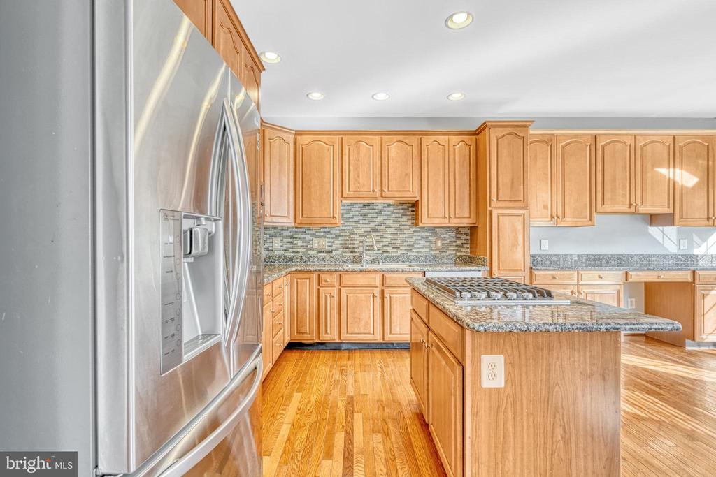 25240 WHIPPOORWILL TER