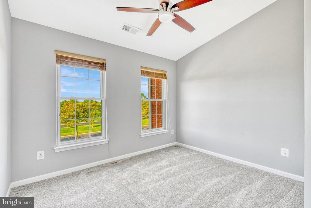 25240 WHIPPOORWILL TER