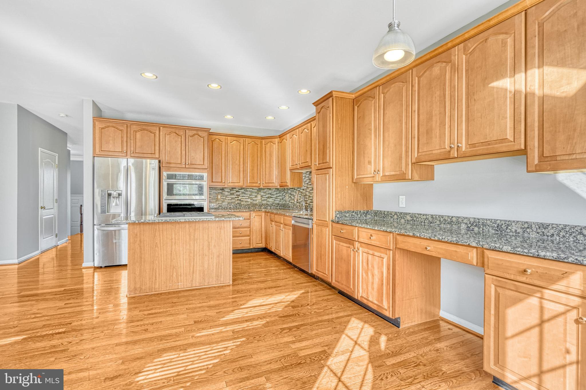 25240 WHIPPOORWILL TER