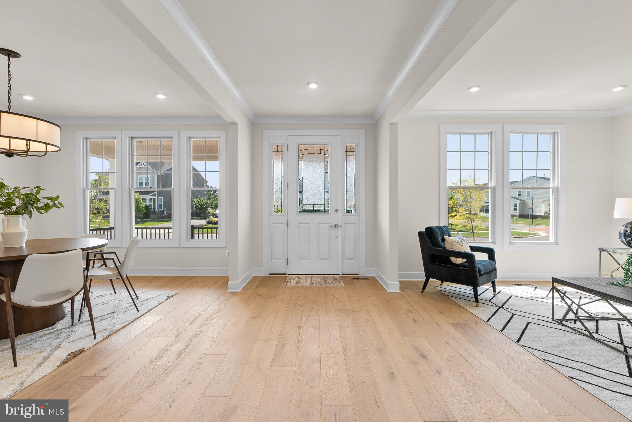 1002 Kalaris Pl SE