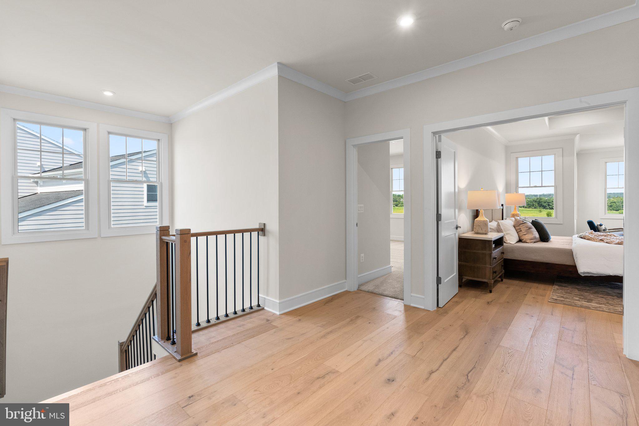 1002 Kalaris Pl SE