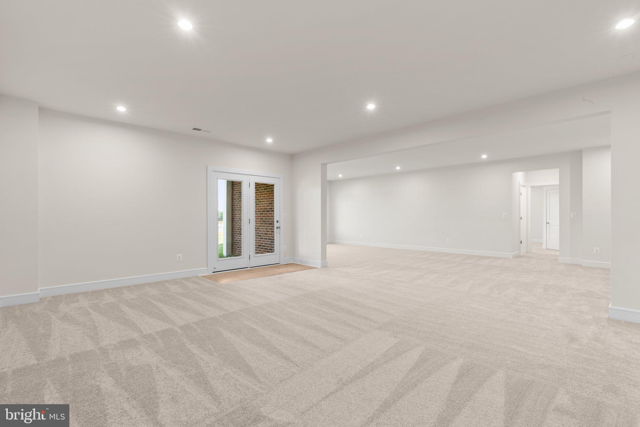 1002 Kalaris Pl SE