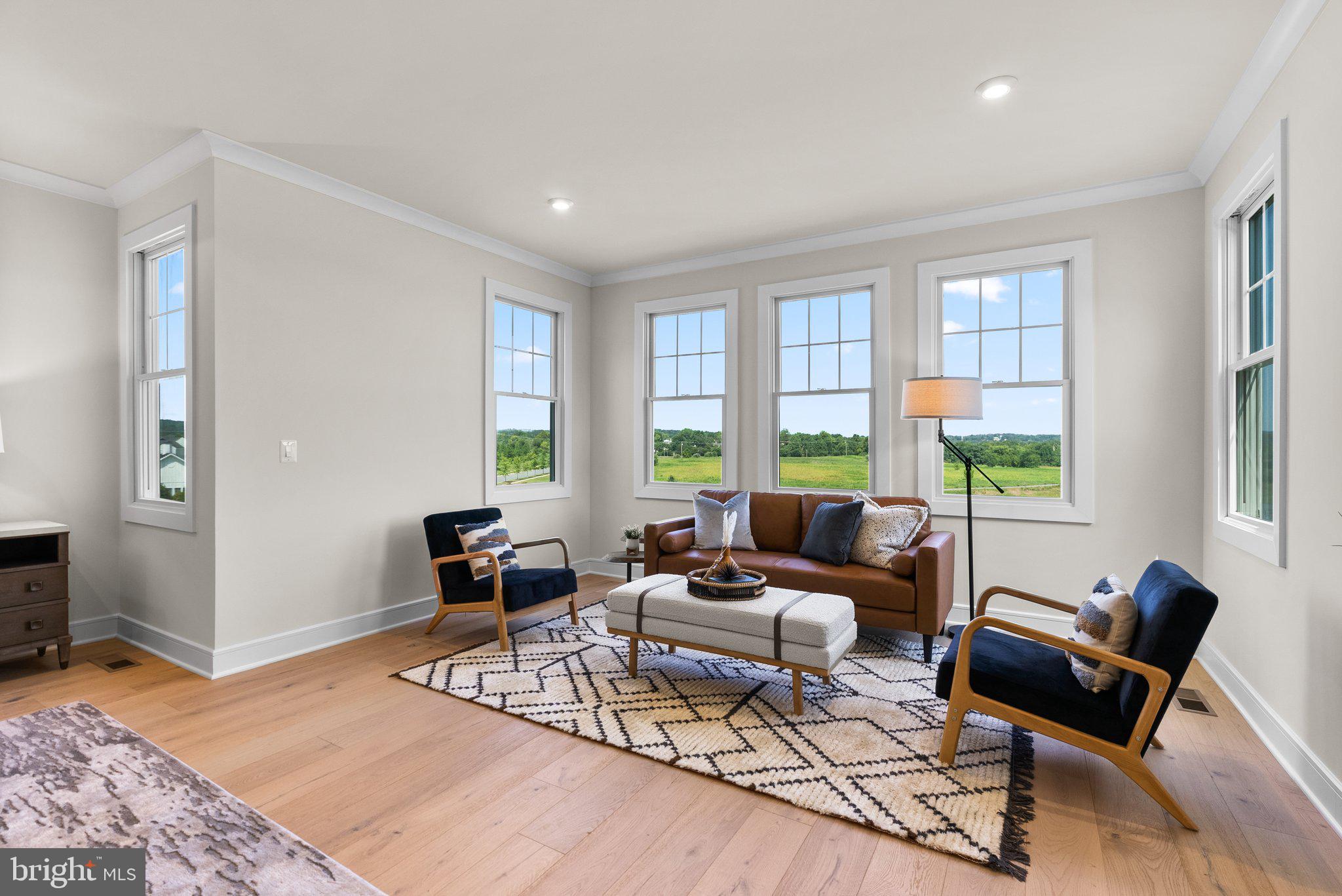 1002 Kalaris Pl SE