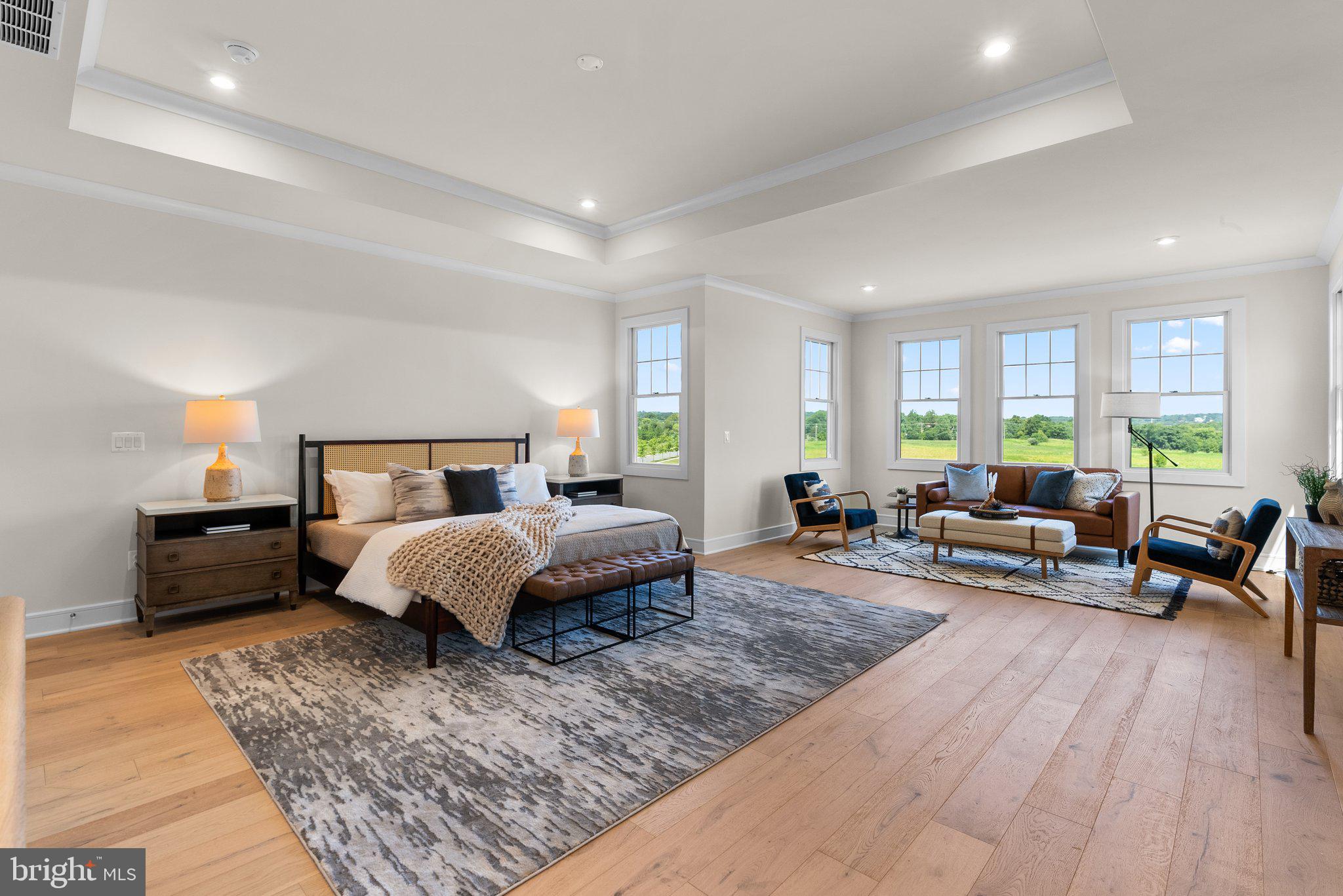 1002 Kalaris Pl SE