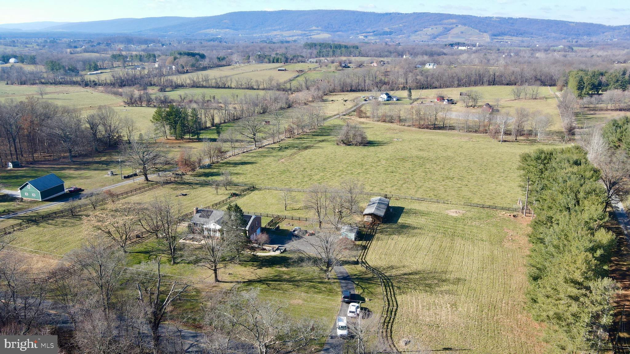 18985 Airmont Rd