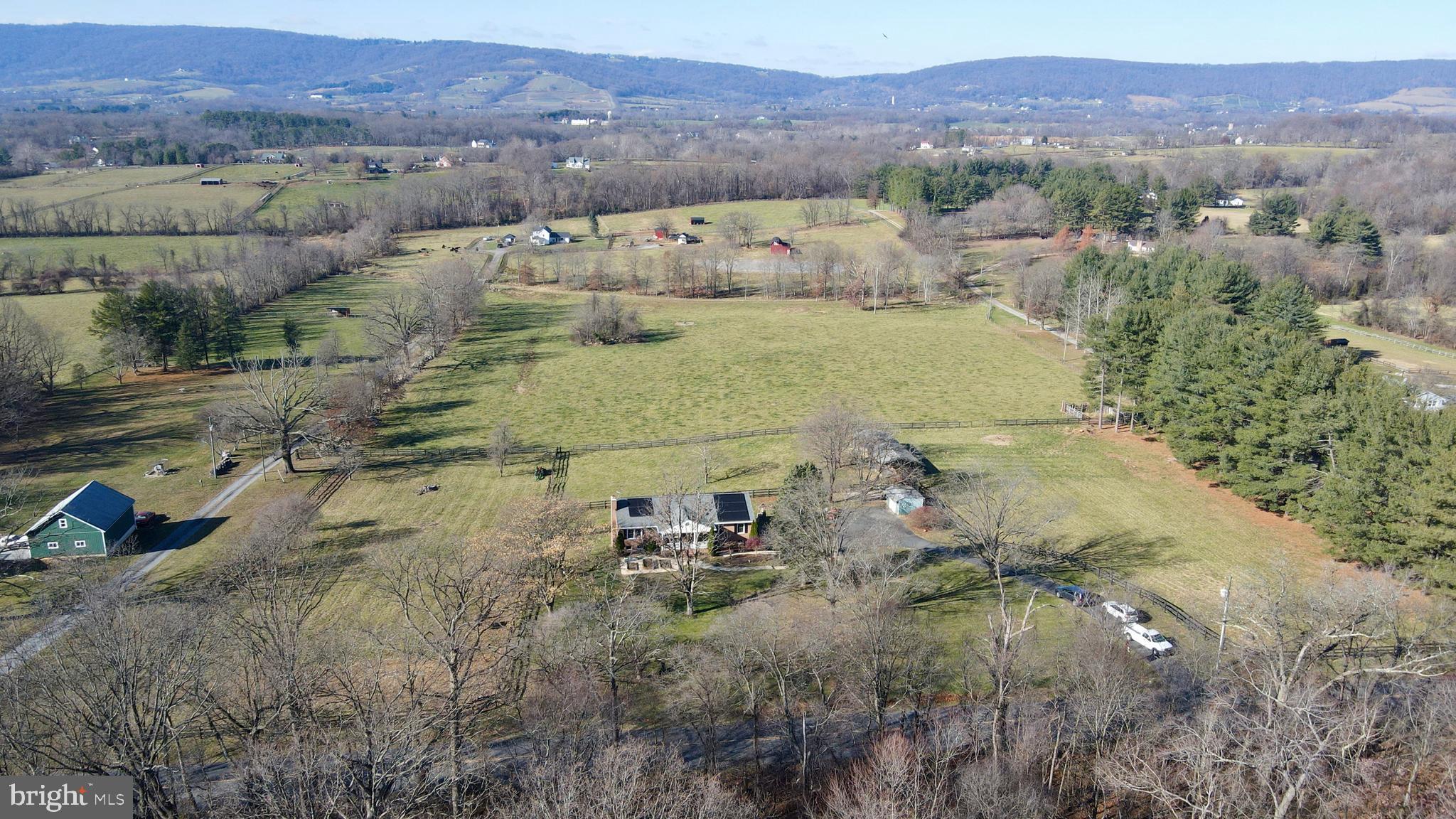 18985 Airmont Rd