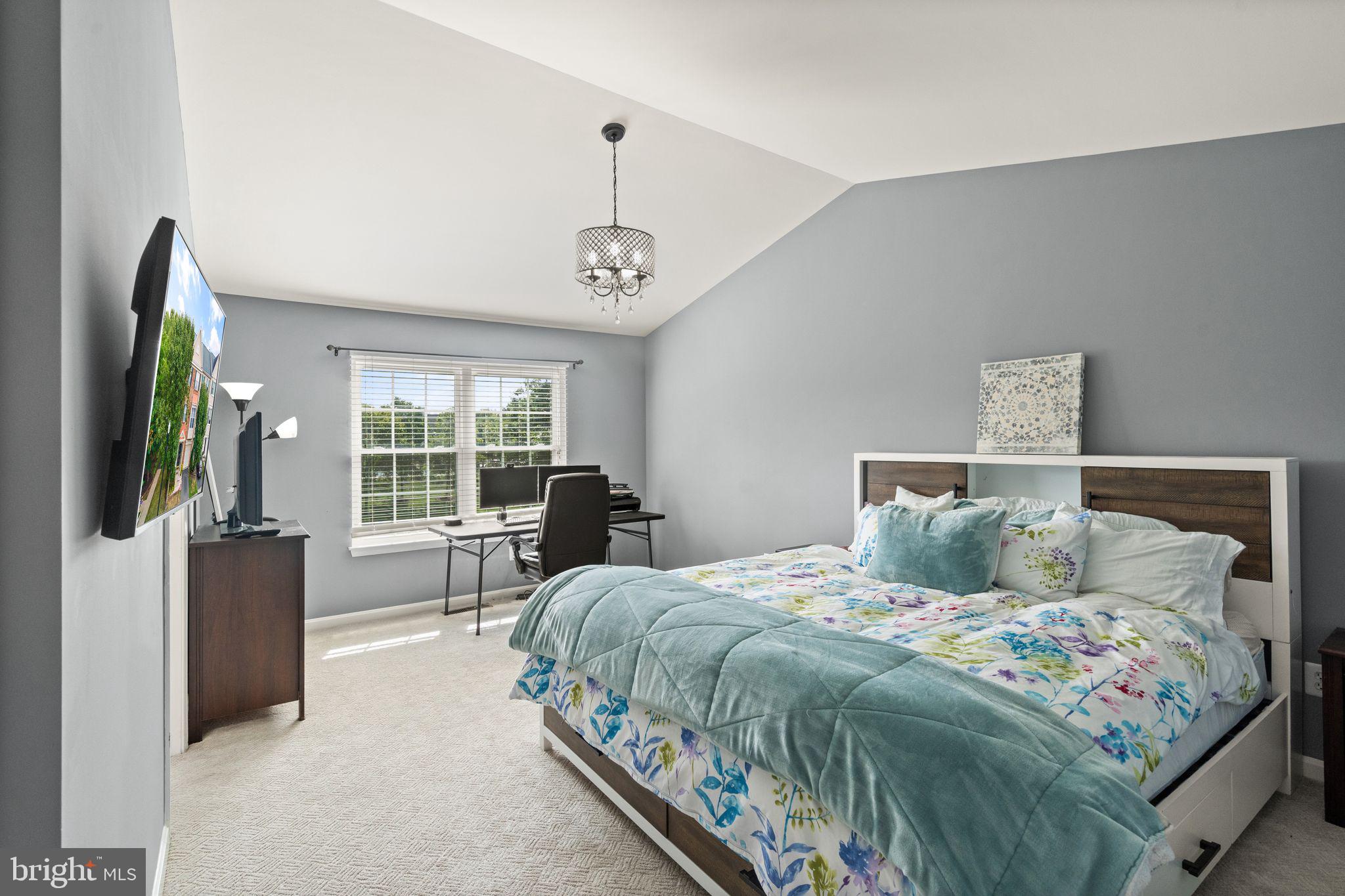 21826 Kings Crossing Ter