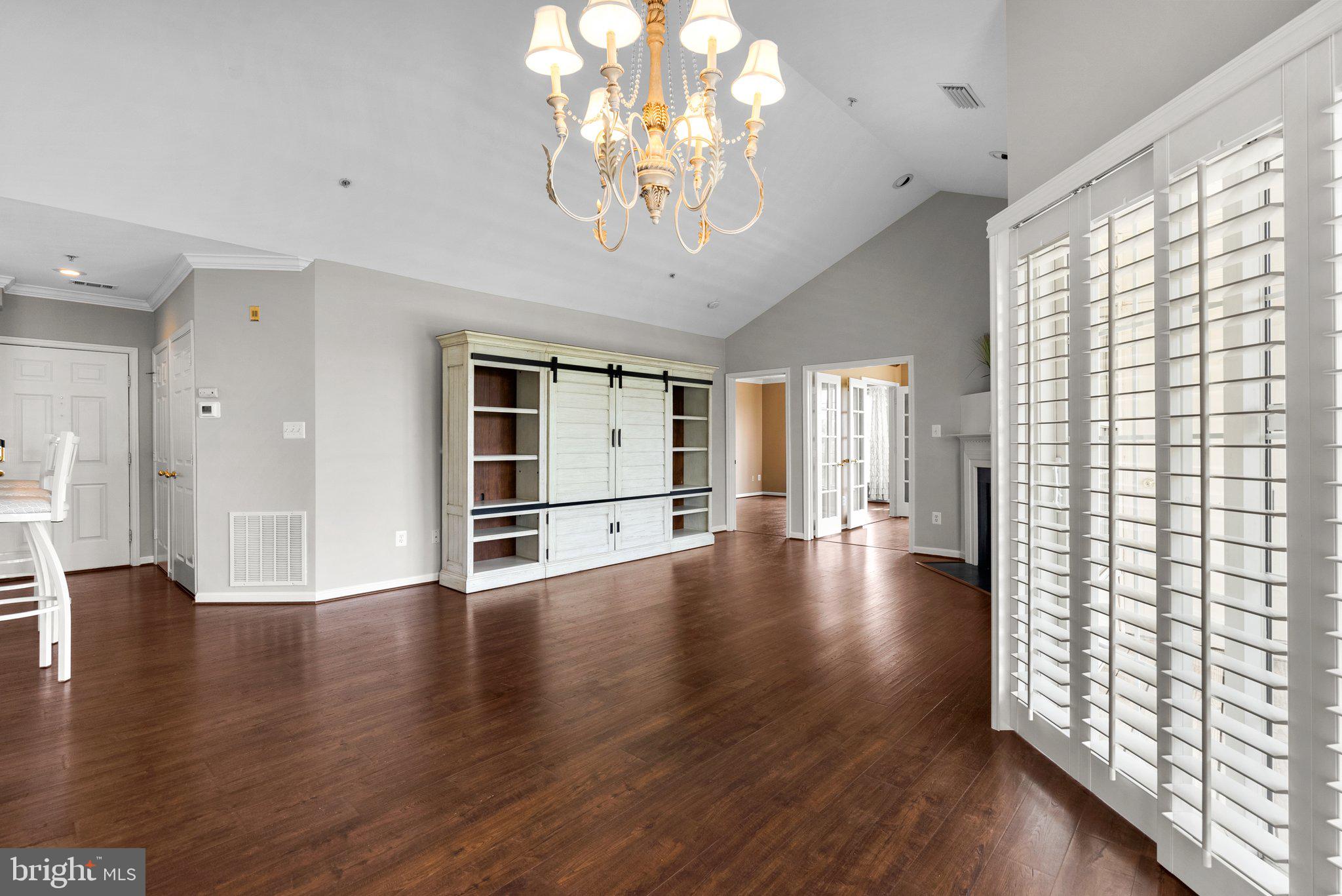 43114 Watercrest Sq #304