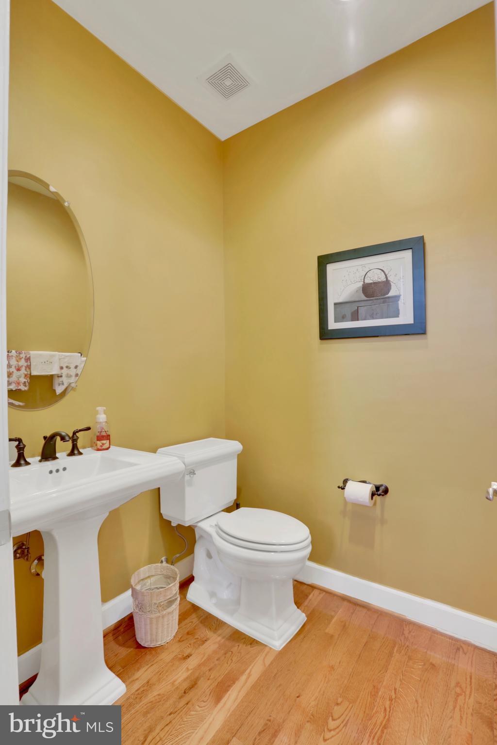 22417 Aging Oak Dr