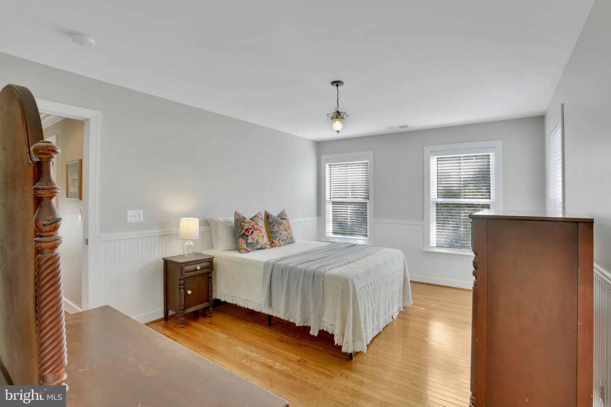 22417 Aging Oak Dr