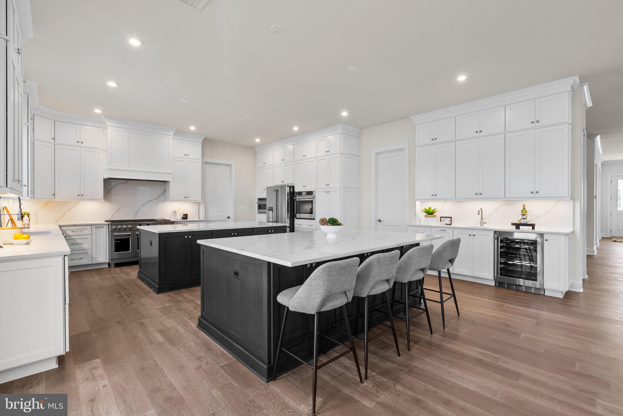 1022 Kalaris Pl SE