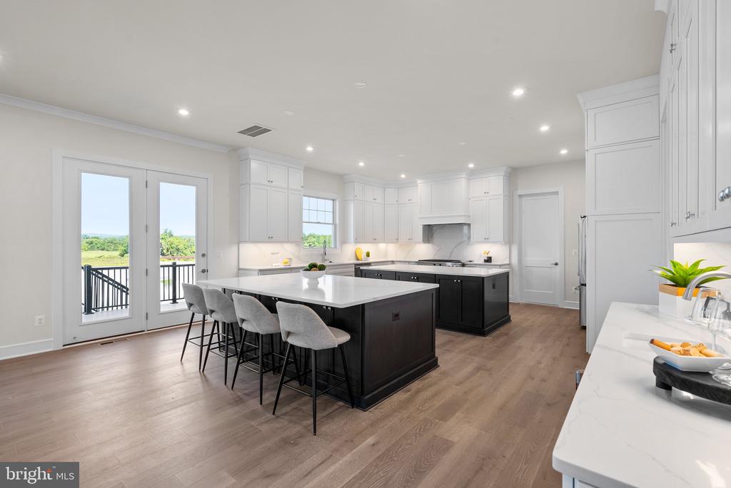 1022 Kalaris Pl SE