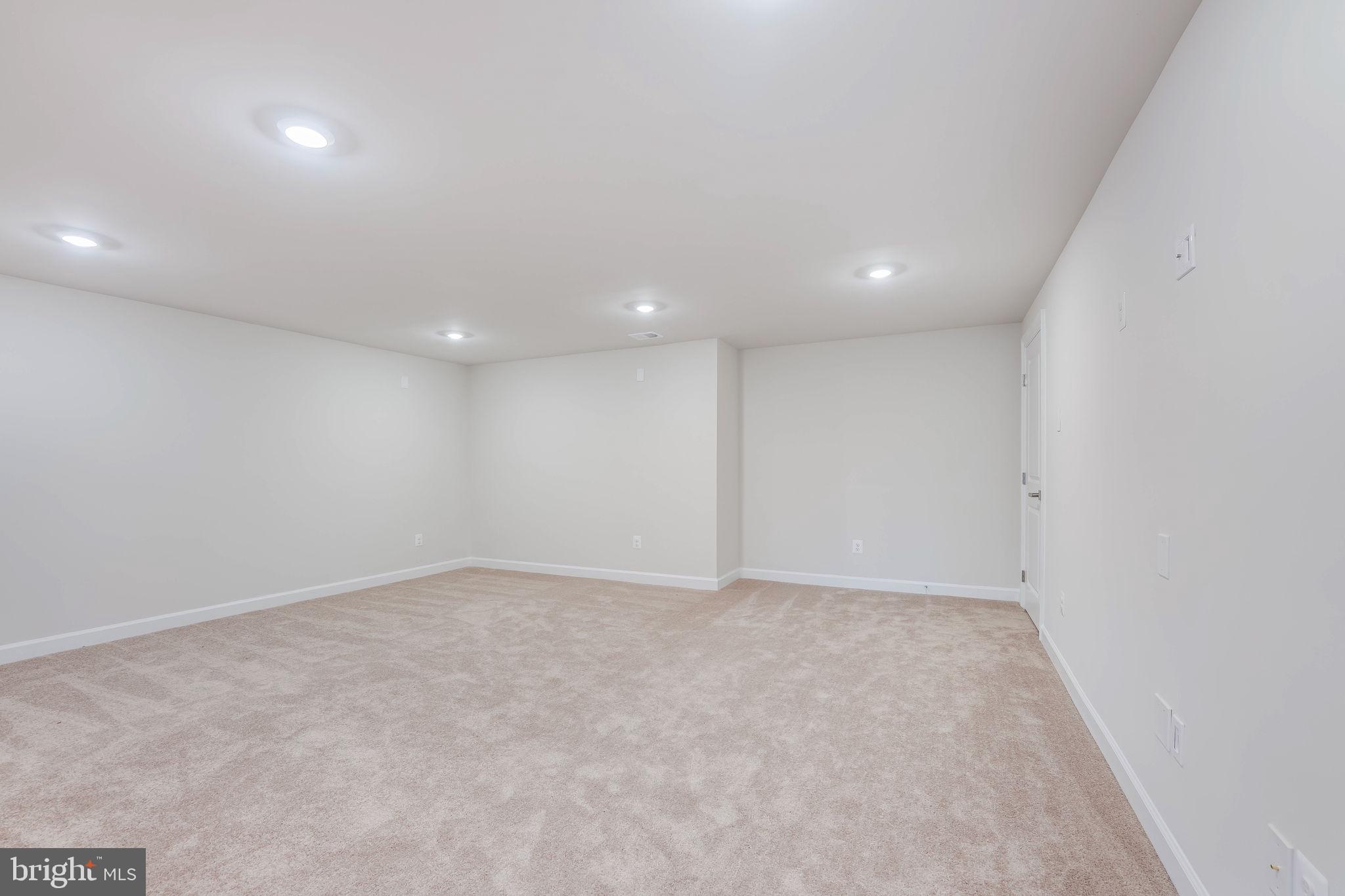 23438 Perry Knoll Ct