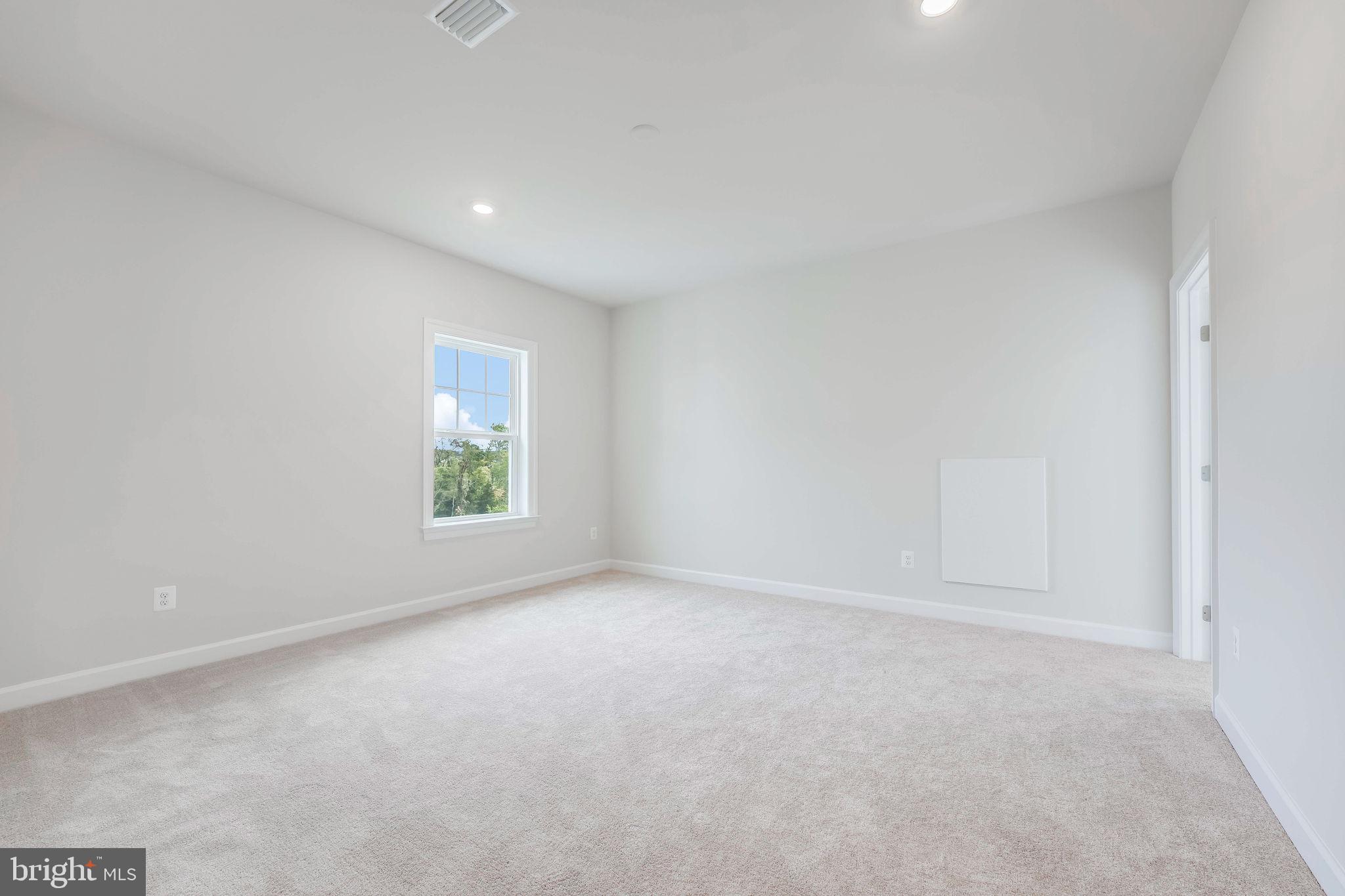 23438 Perry Knoll Ct