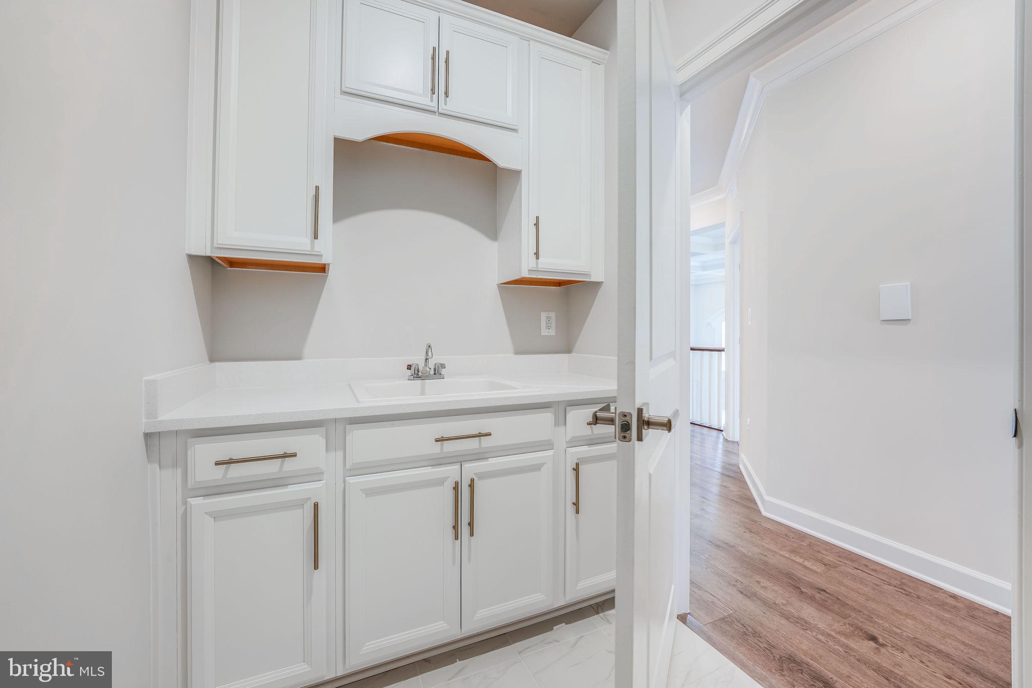 23438 Perry Knoll Ct