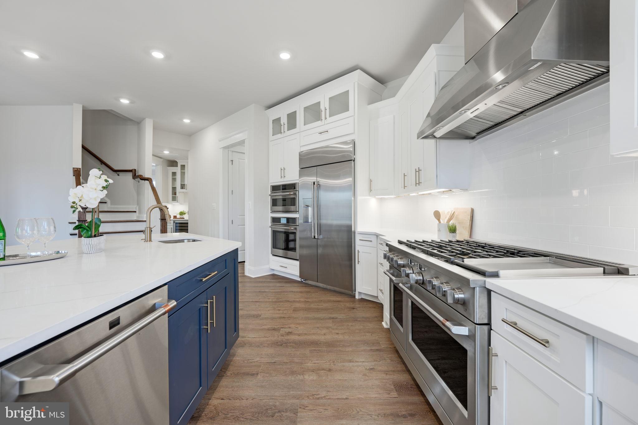 23438 Perry Knoll Ct