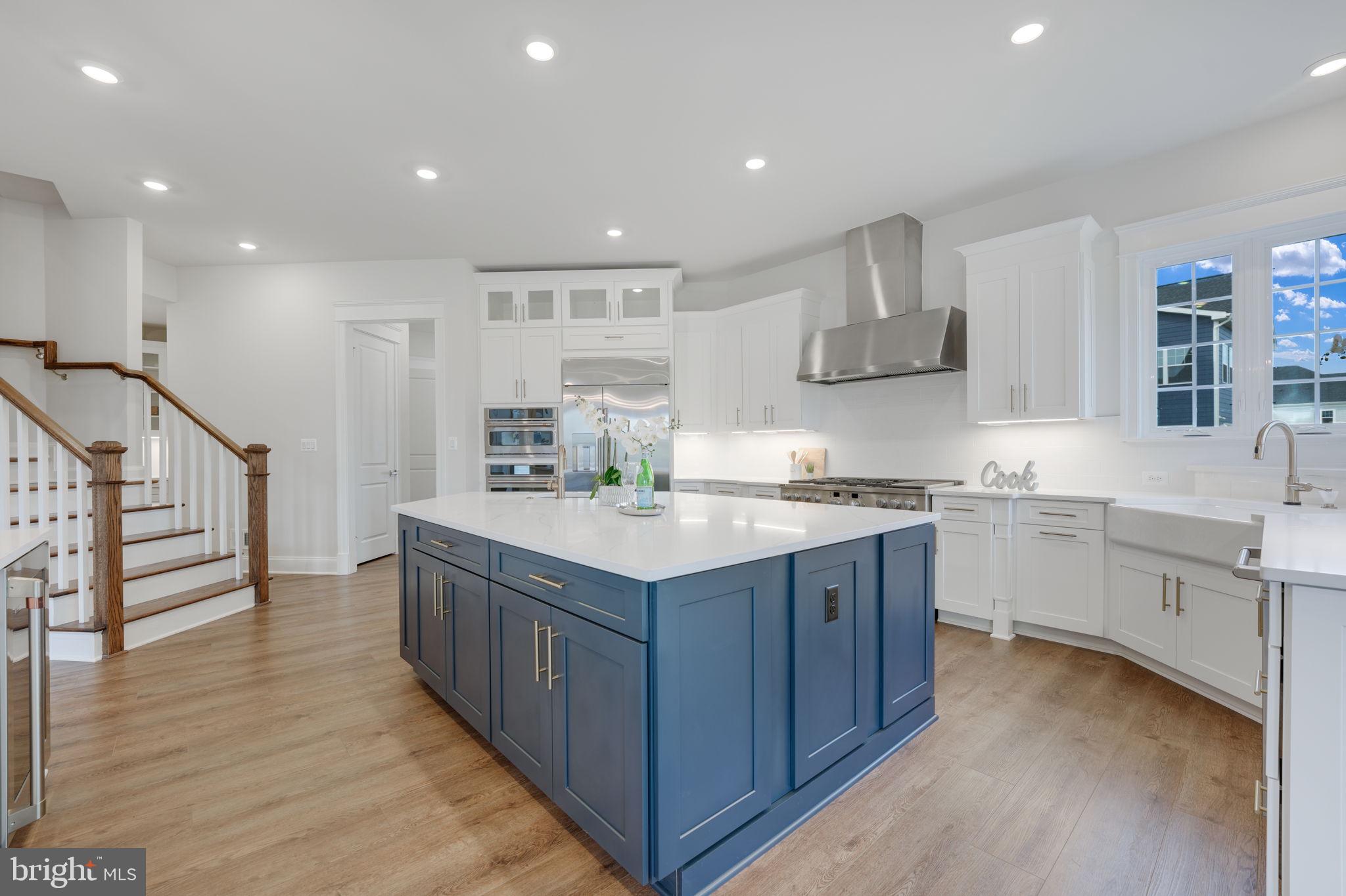 23438 Perry Knoll Ct