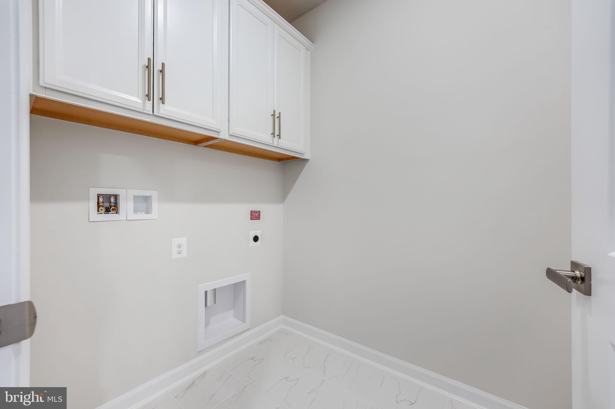 23438 Perry Knoll Ct