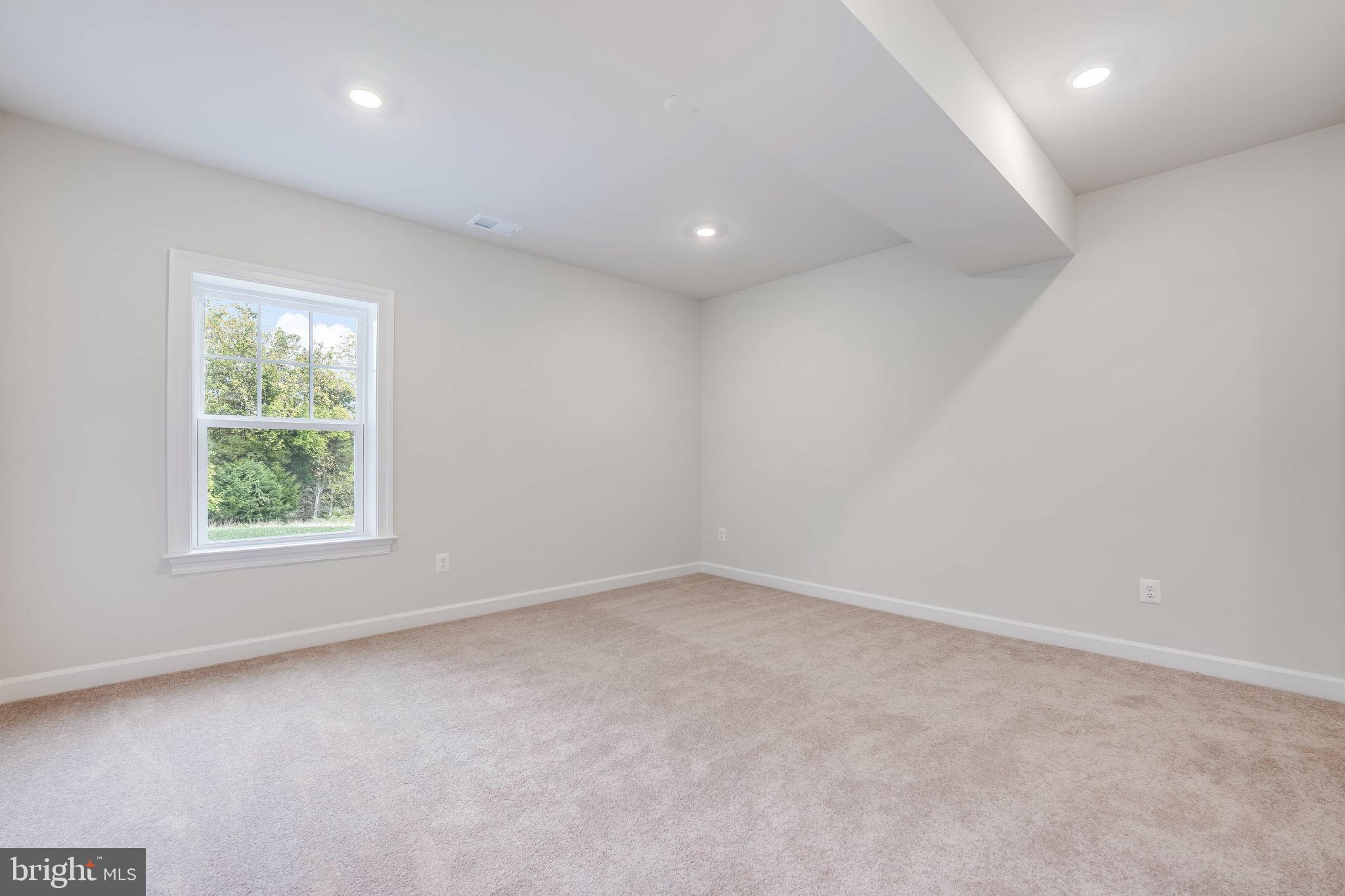 23438 Perry Knoll Ct