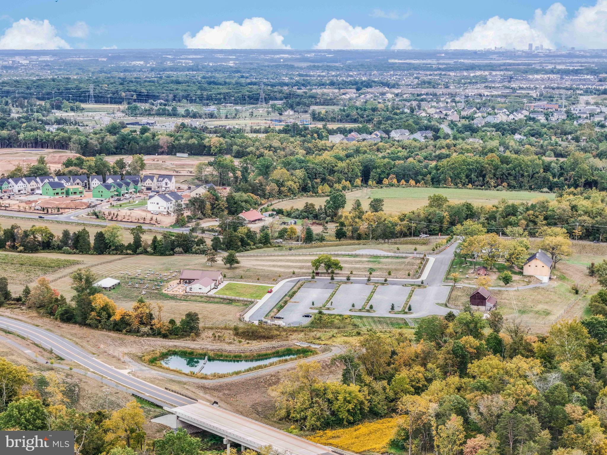 23438 Perry Knoll Ct