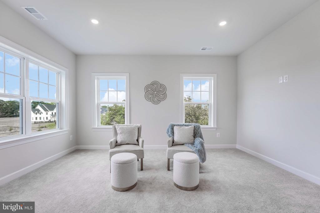 23438 Perry Knoll Ct