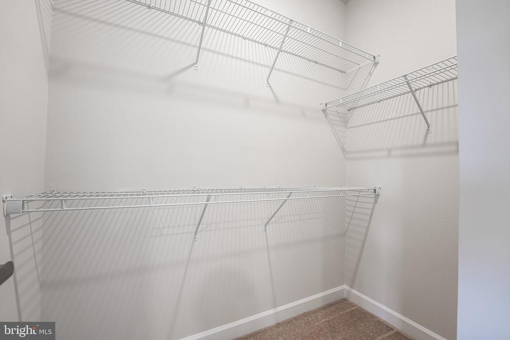 23438 Perry Knoll Ct