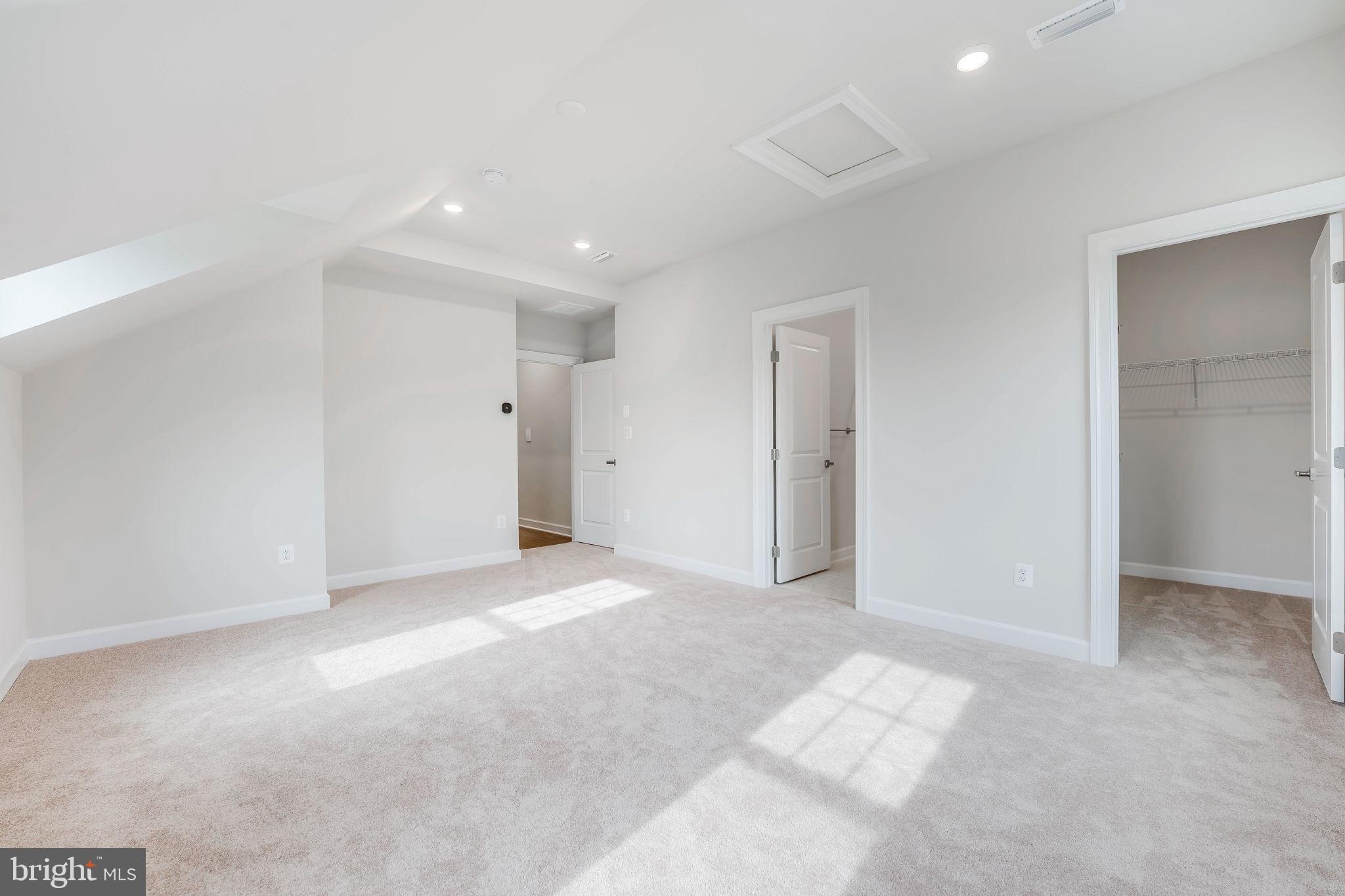 23438 Perry Knoll Ct
