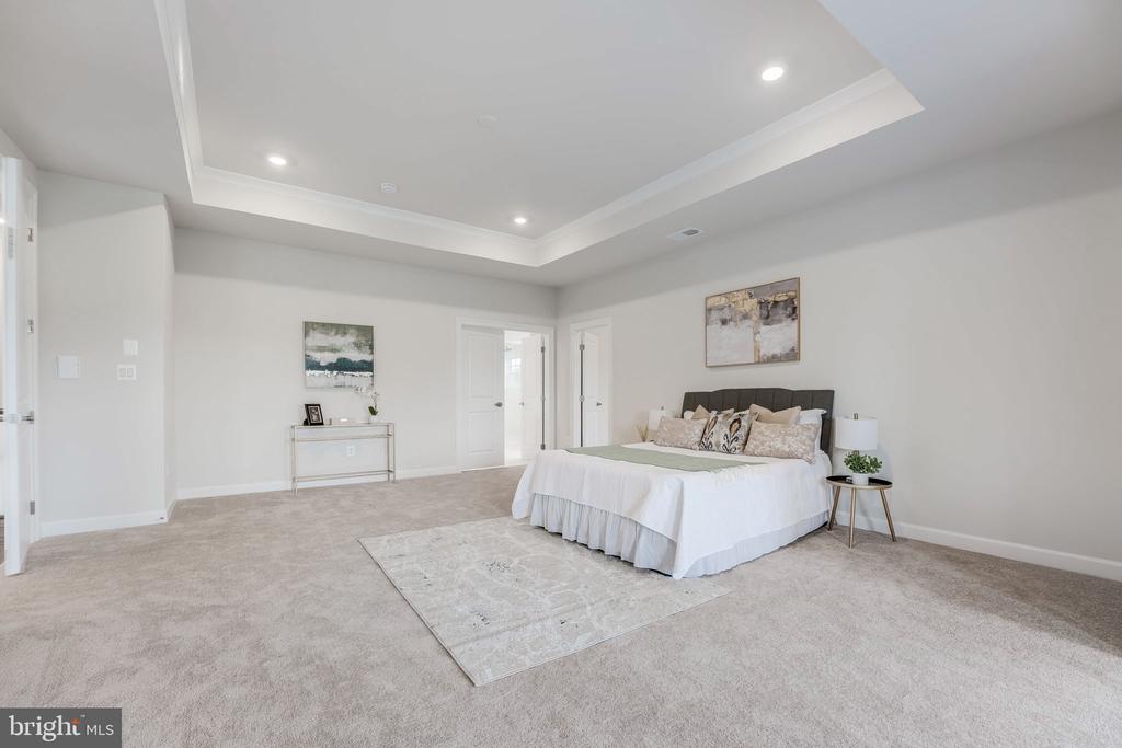 23438 Perry Knoll Ct