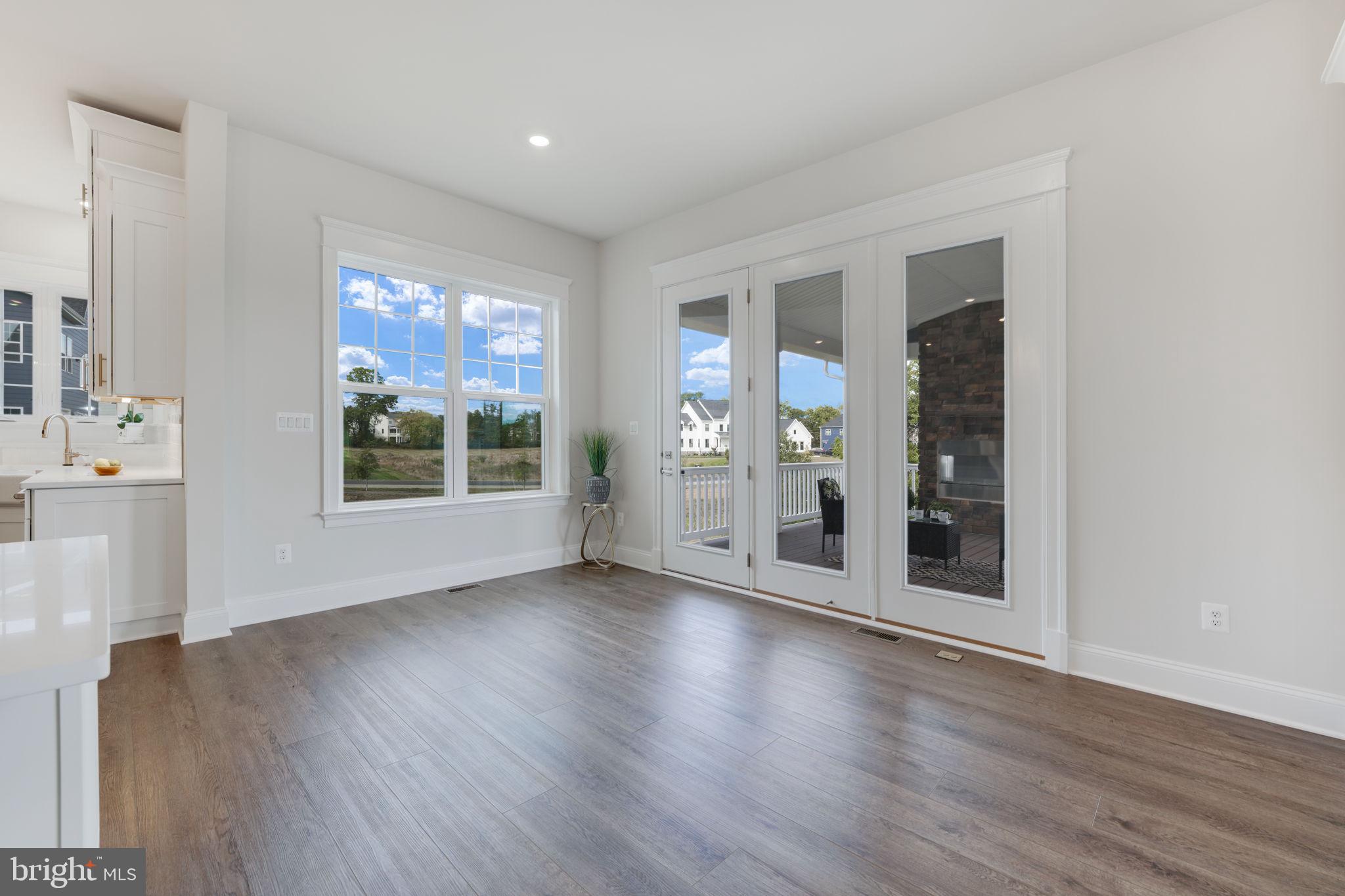 23438 Perry Knoll Ct