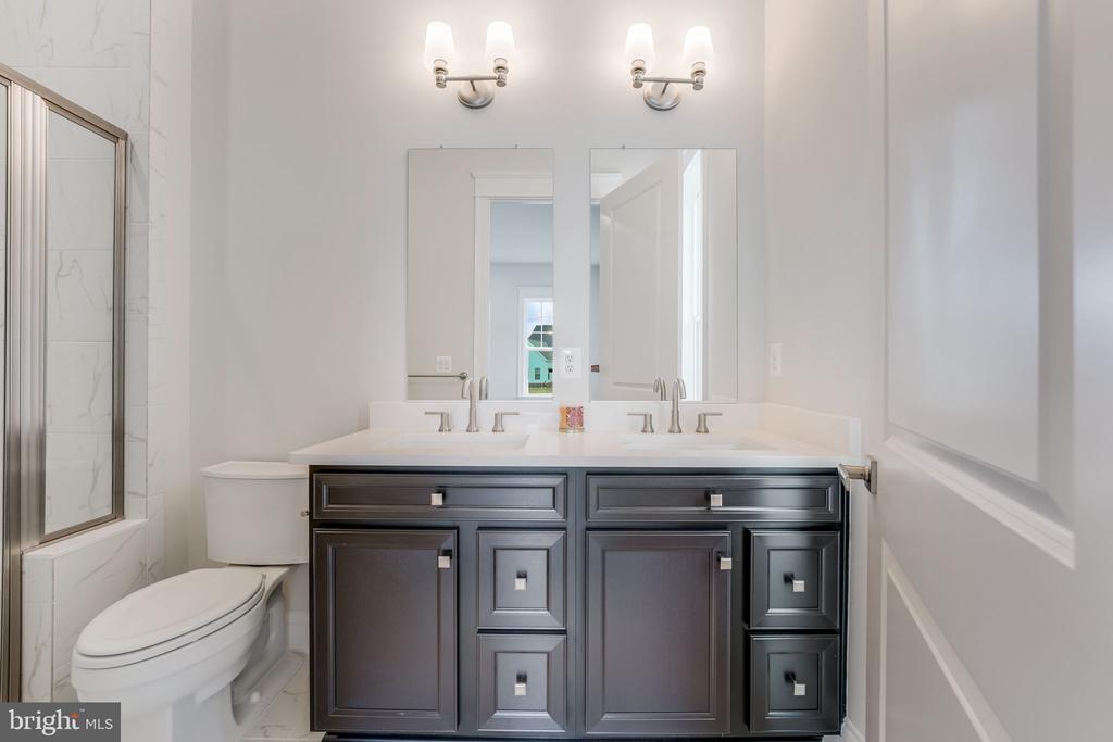 23438 Perry Knoll Ct