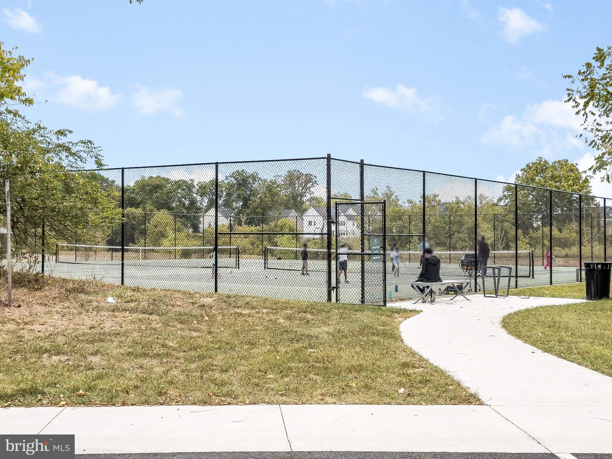23438 Perry Knoll Ct
