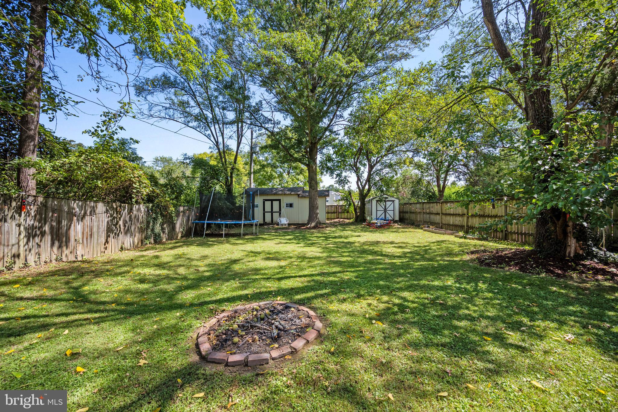 412 S Maple Ave