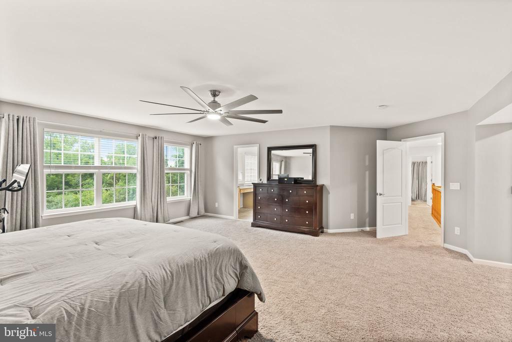 13421 Arcadian Dr