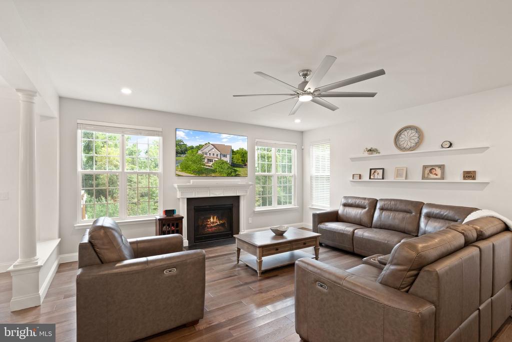 13421 Arcadian Dr
