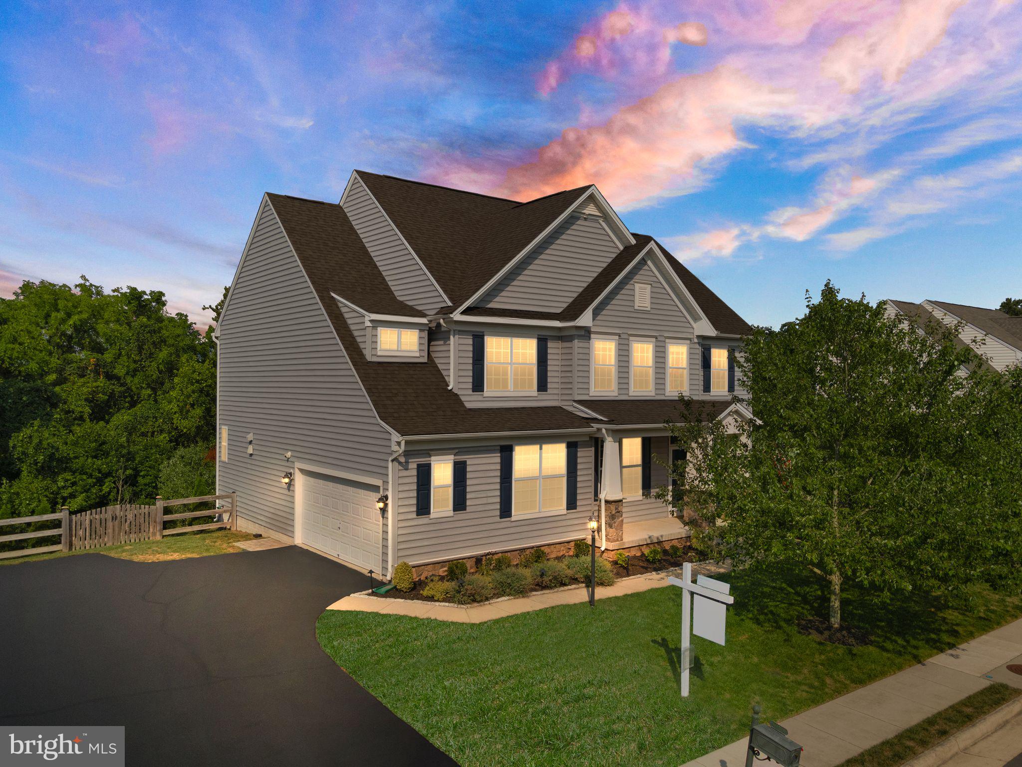 13421 Arcadian Dr