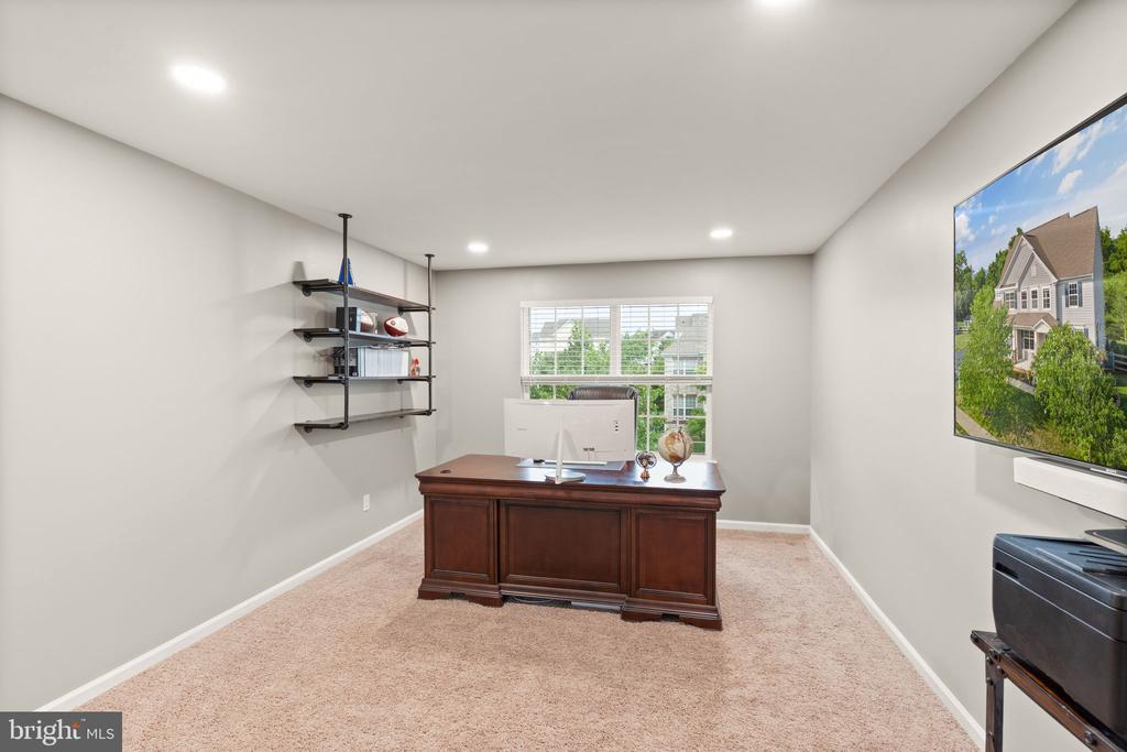 13421 Arcadian Dr