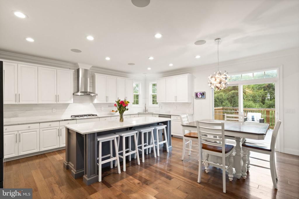 13421 Arcadian Dr
