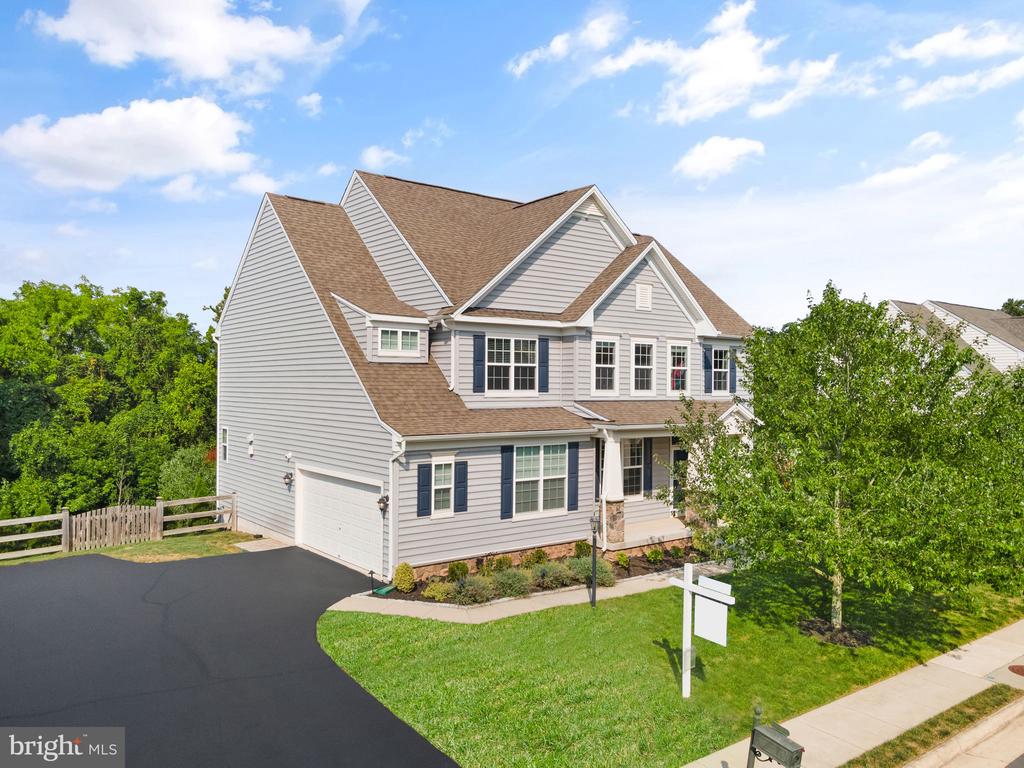 13421 Arcadian Dr