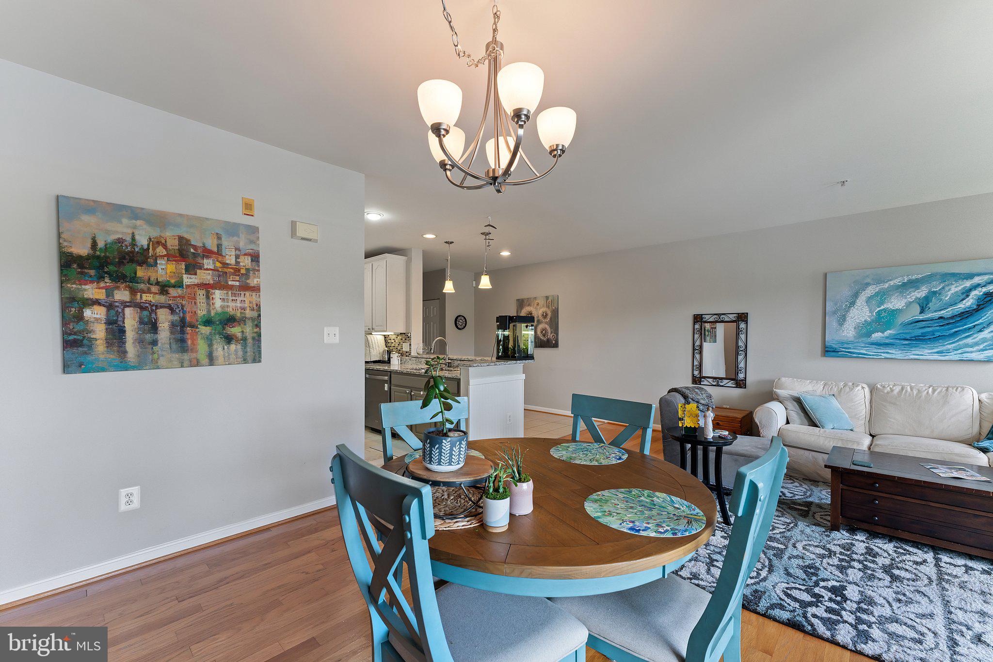25260 Lake Shore Sq #202