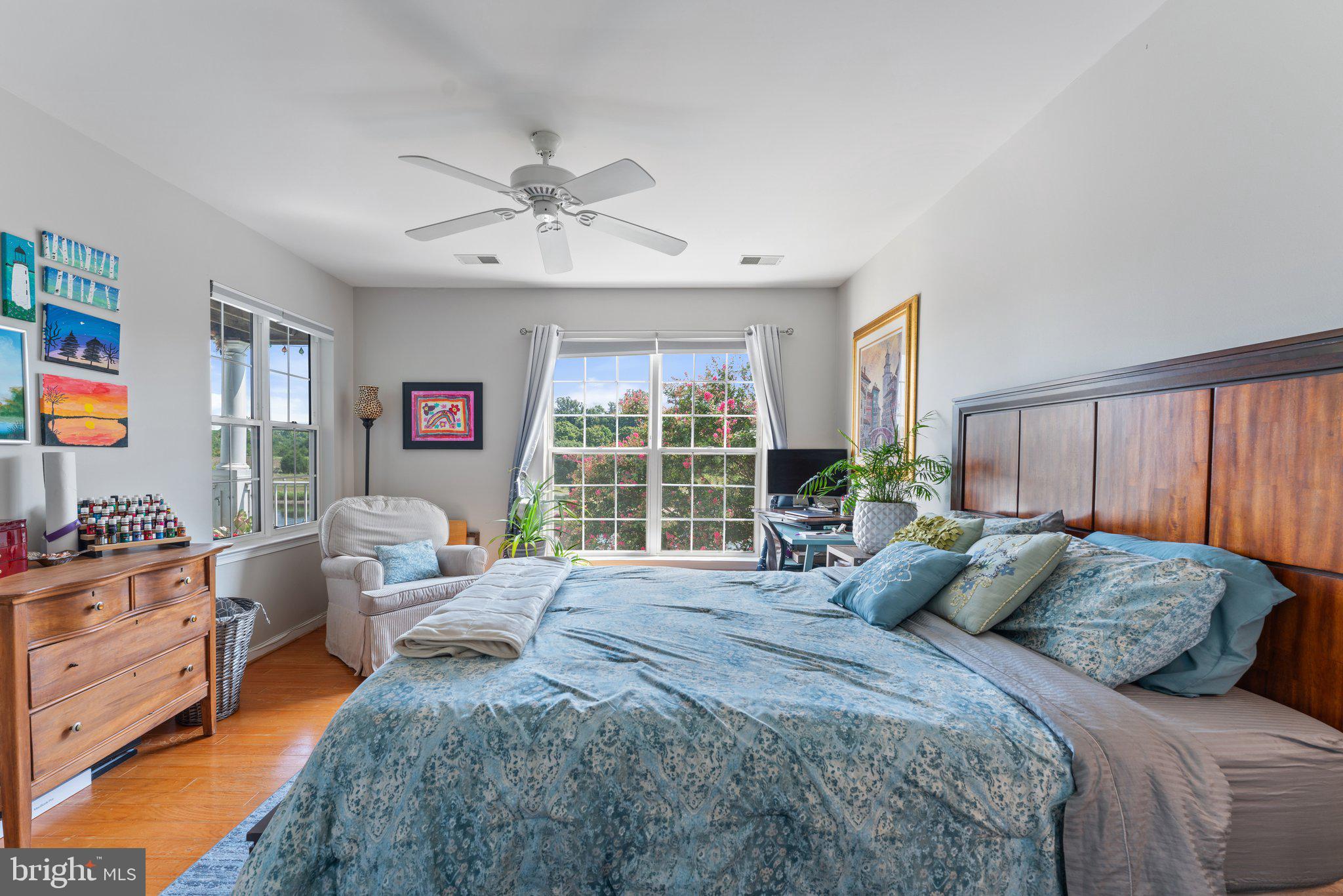 25260 Lake Shore Sq #202