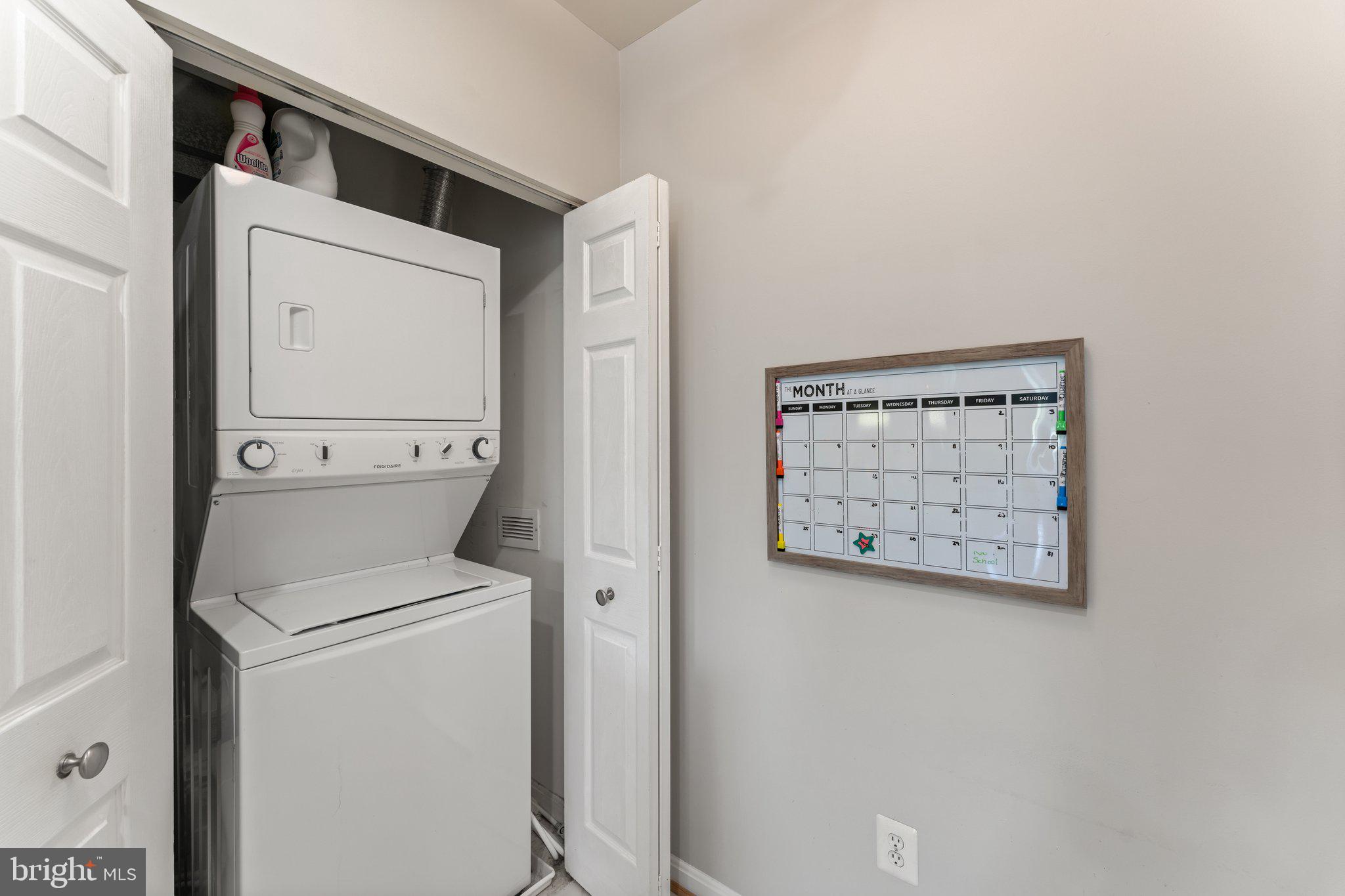 25260 Lake Shore Sq #202