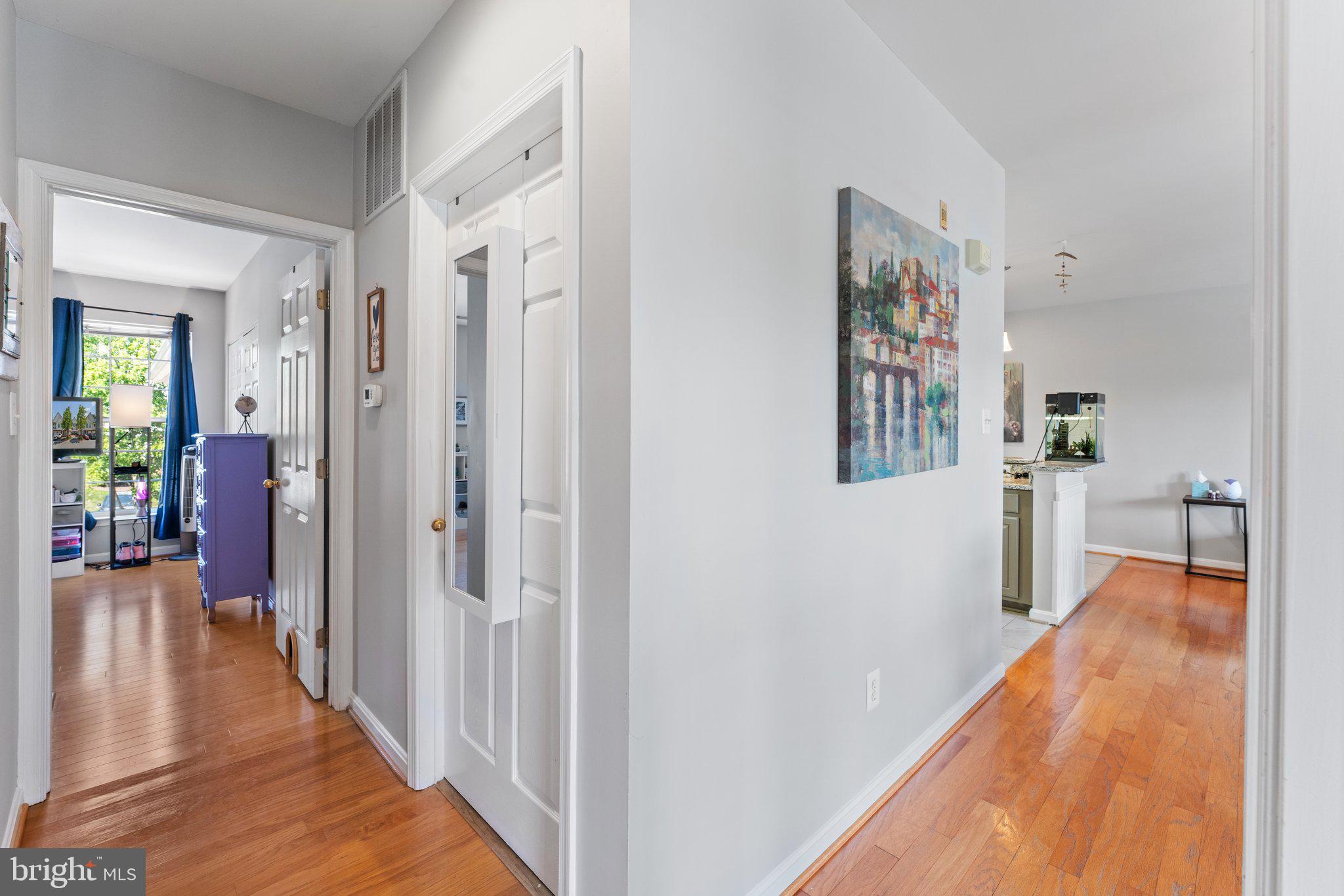 25260 Lake Shore Sq #202