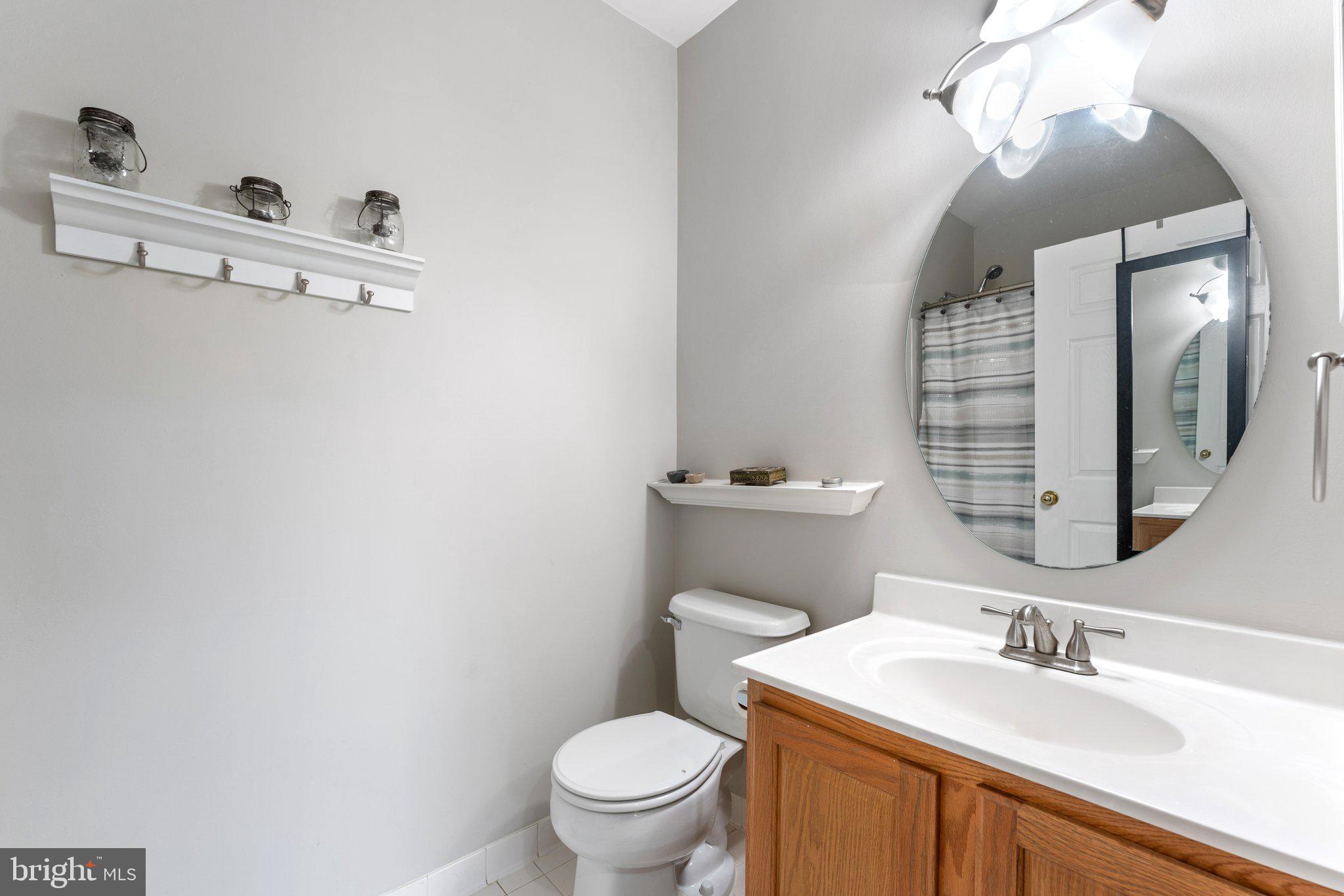 25260 Lake Shore Sq #202