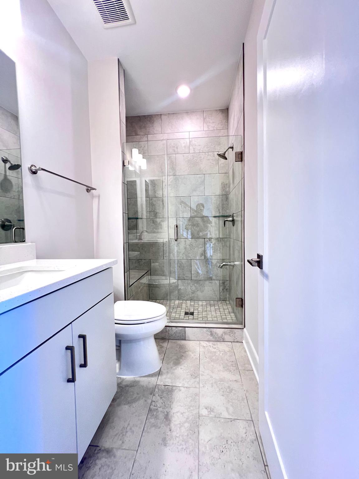 23162 HORSESHOE TRAIL SQ