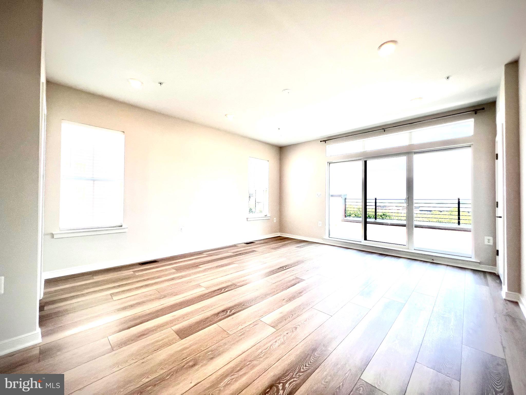 23162 HORSESHOE TRAIL SQ