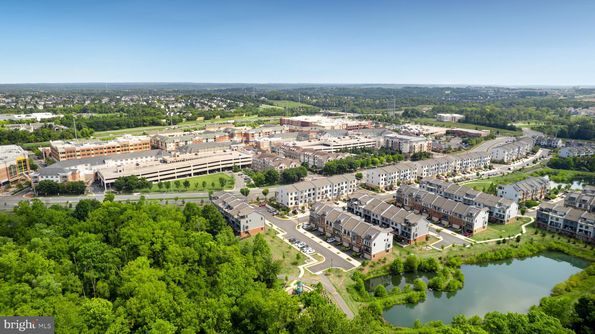 1704 River Sandstone Ter SE