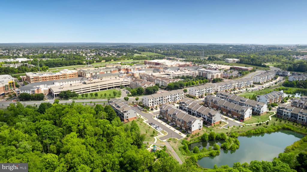 1704 River Sandstone Ter SE