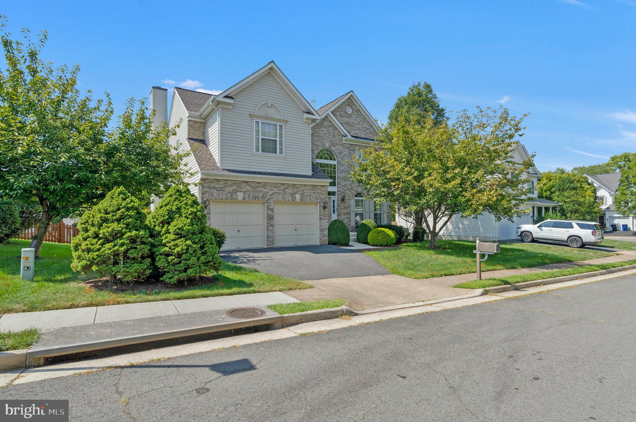103 Stone Ct NE
